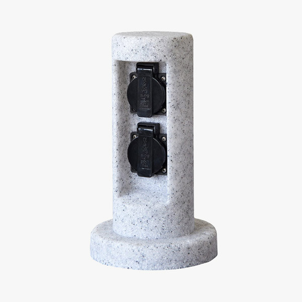 Steckdose Außen, Runde Säule mit 2 Anschlüssen