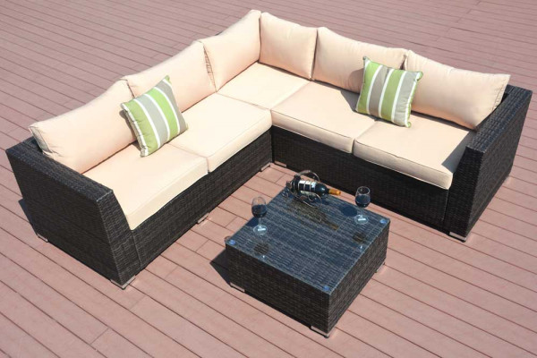 Lounge Sitzecke Comfort 5-Plätze inkl. Tisch